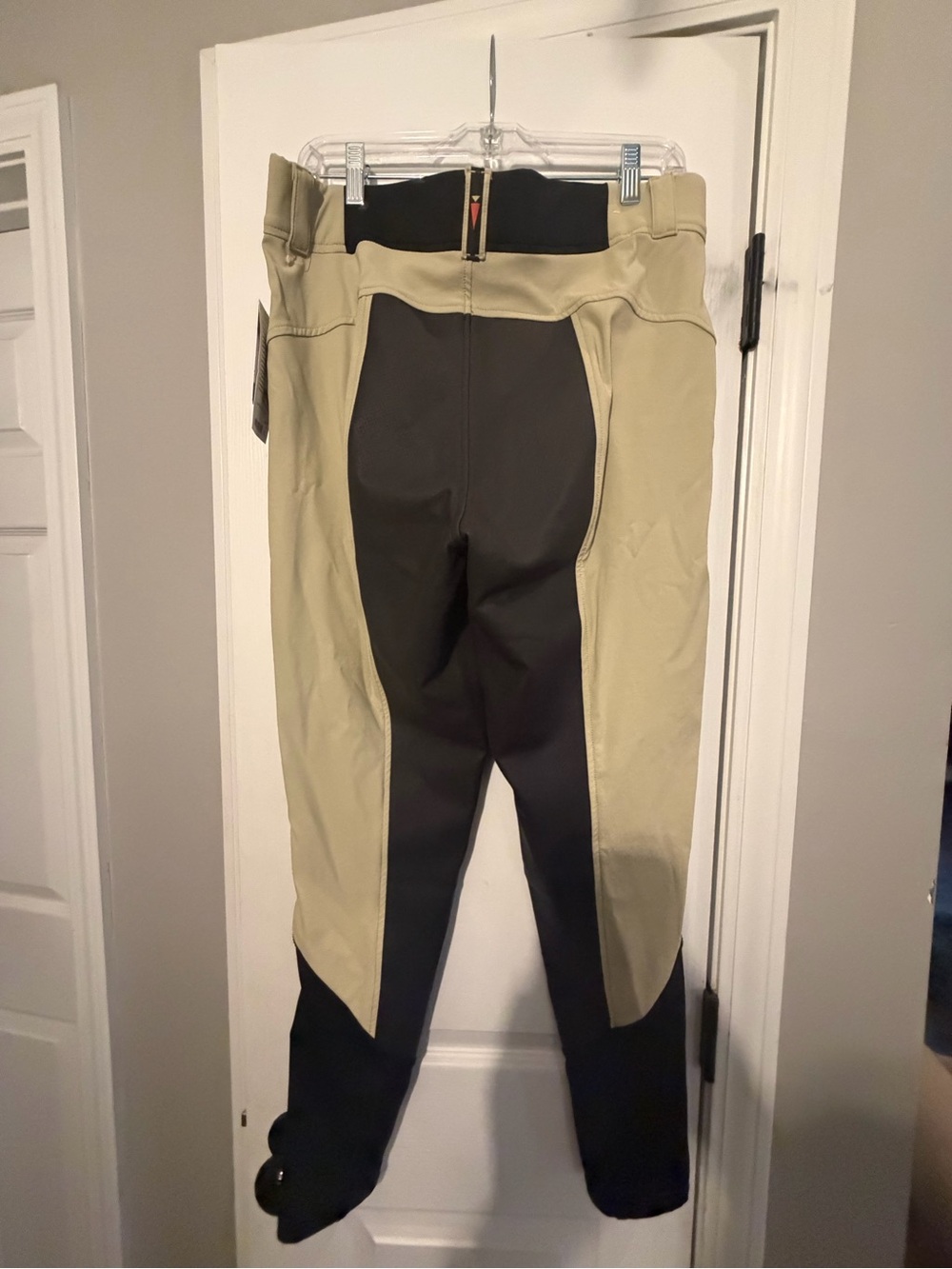 Kerrits women’s  Riding Breeches Khaki and Black